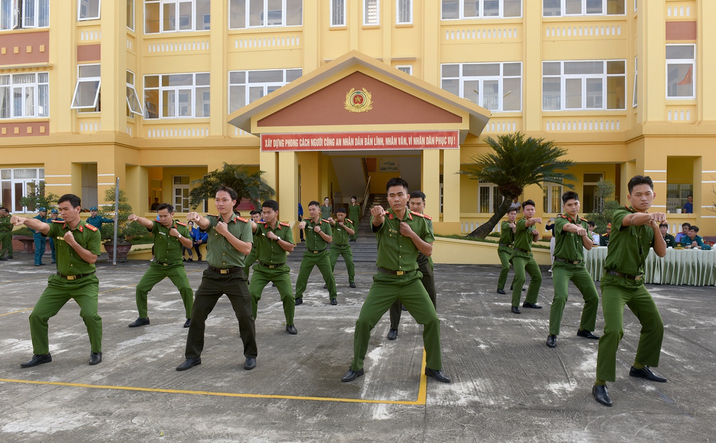 quang ngai trien khai dot cao diem ra quan tran ap toi pham - 8