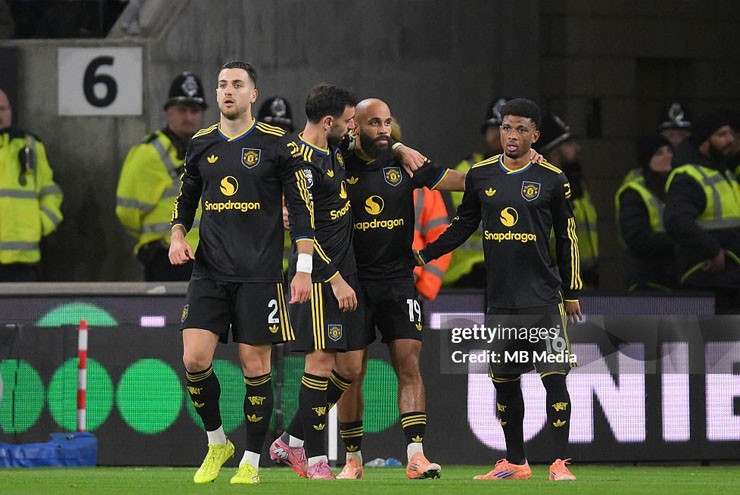 Dự đoán tỷ số vòng 16 Ngoại hạng Anh: MU nhờ cậy Man City xử "ngựa ô", mơ vào top 4 - 1