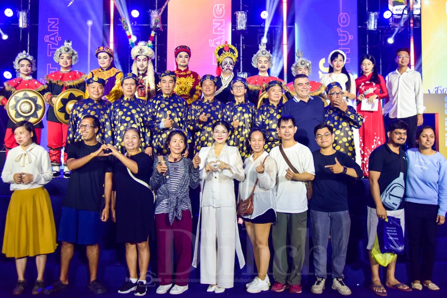 Tái định vị nghệ thuật Hát Bội trên bản đồ du lịch Thành phố - 15