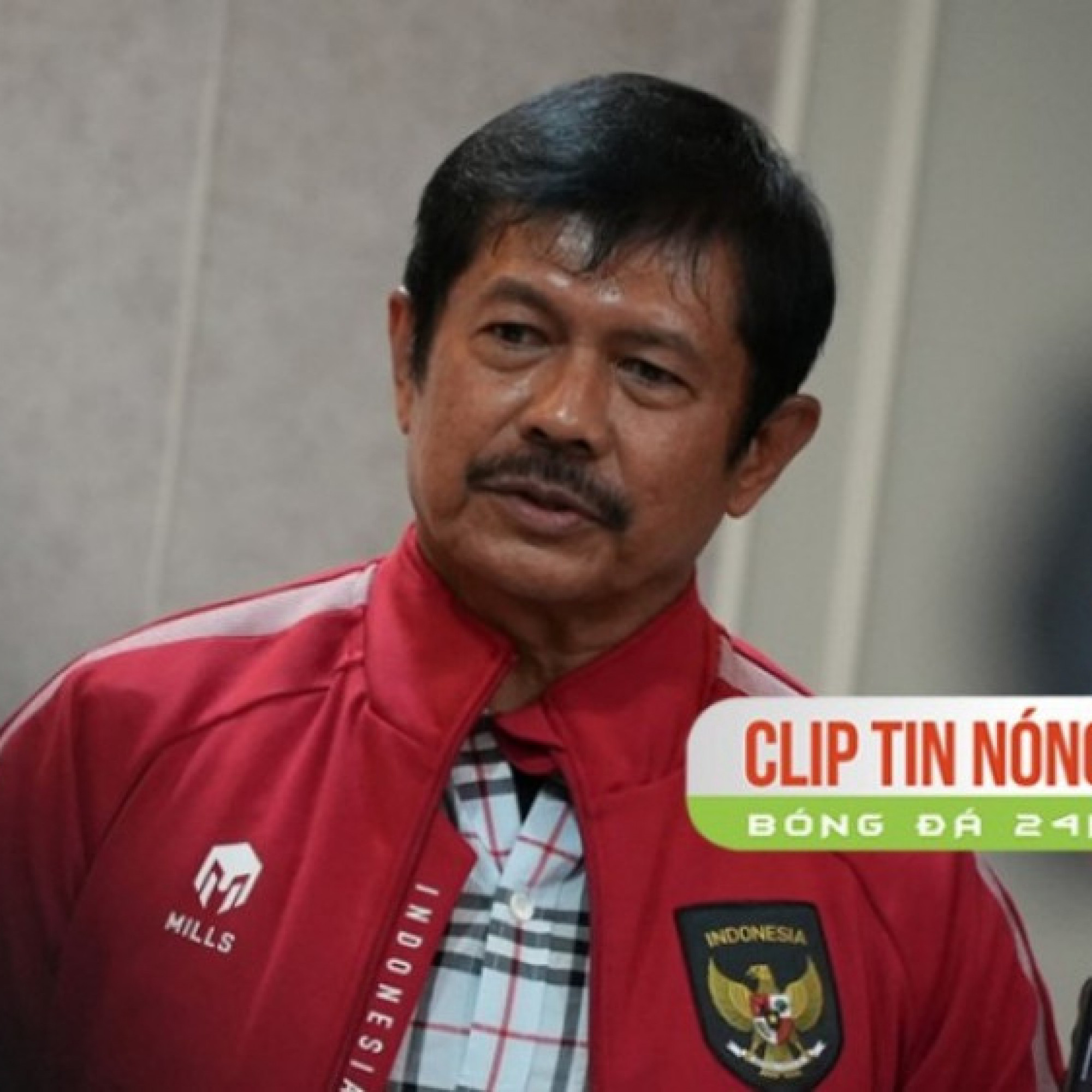  - HLV Indonesia nguy cơ bị sa thải sau cú sốc "xách vali về sớm" tại SEA Games (Clip tin nóng)