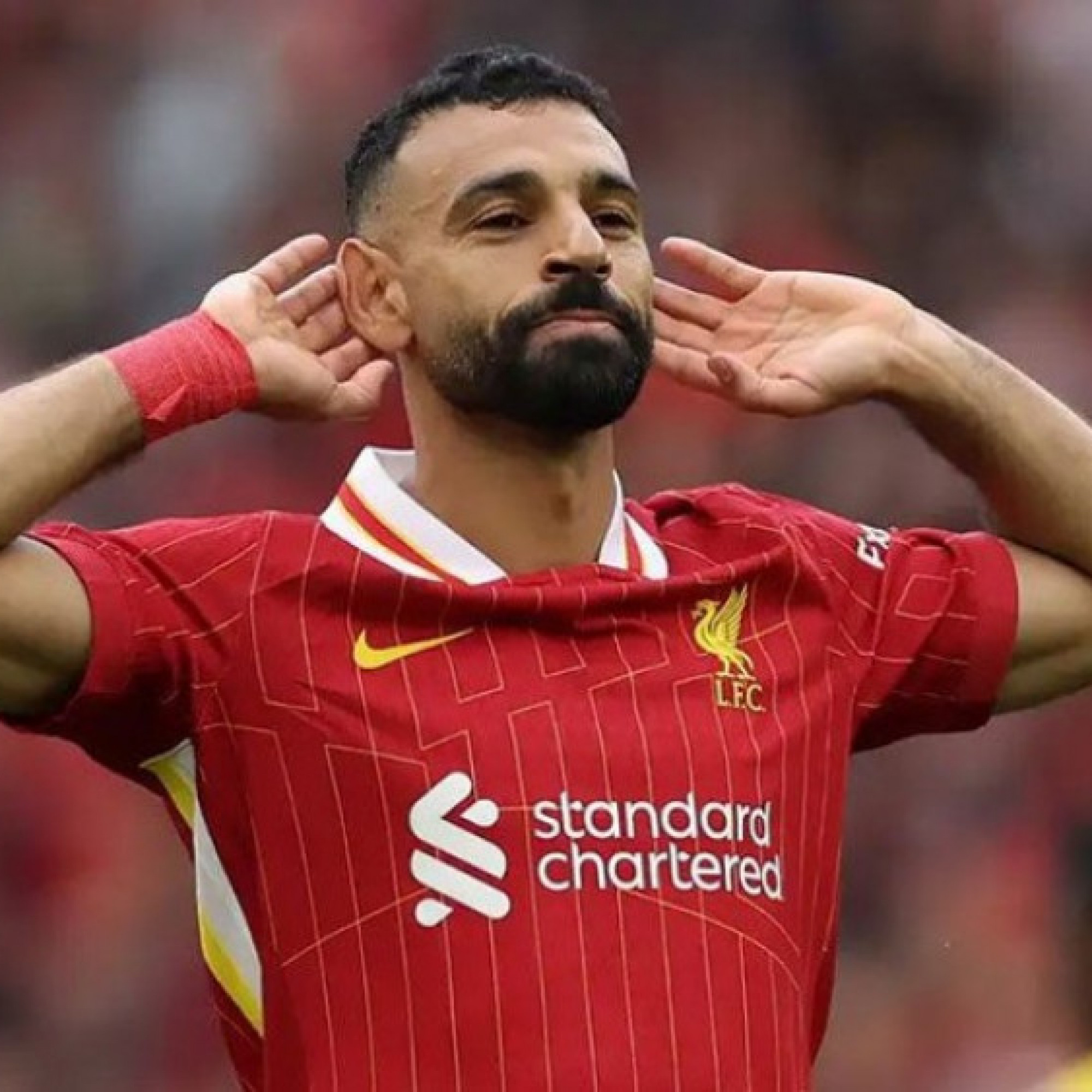  - Salah trở lại đội hình Liverpool tối nay, HLV Slot vì sao nhượng bộ?