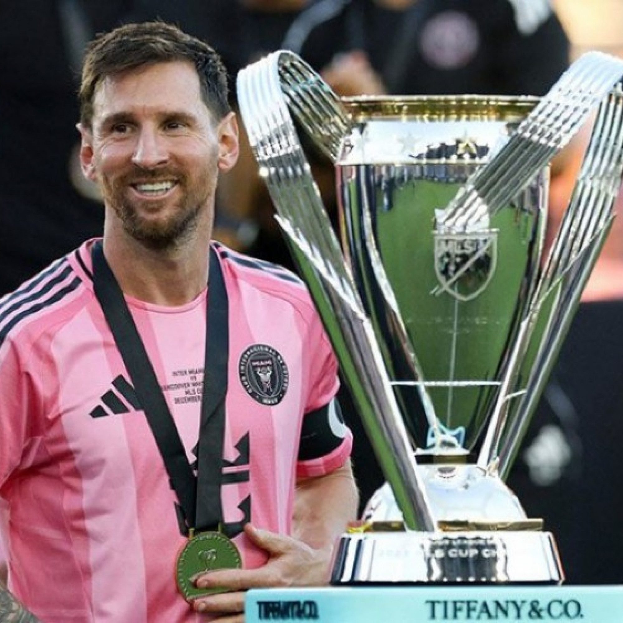  - Tin mới nhất bóng đá sáng 13/12: Chung kết MLS Cup có Messi lập kỷ lục người xem