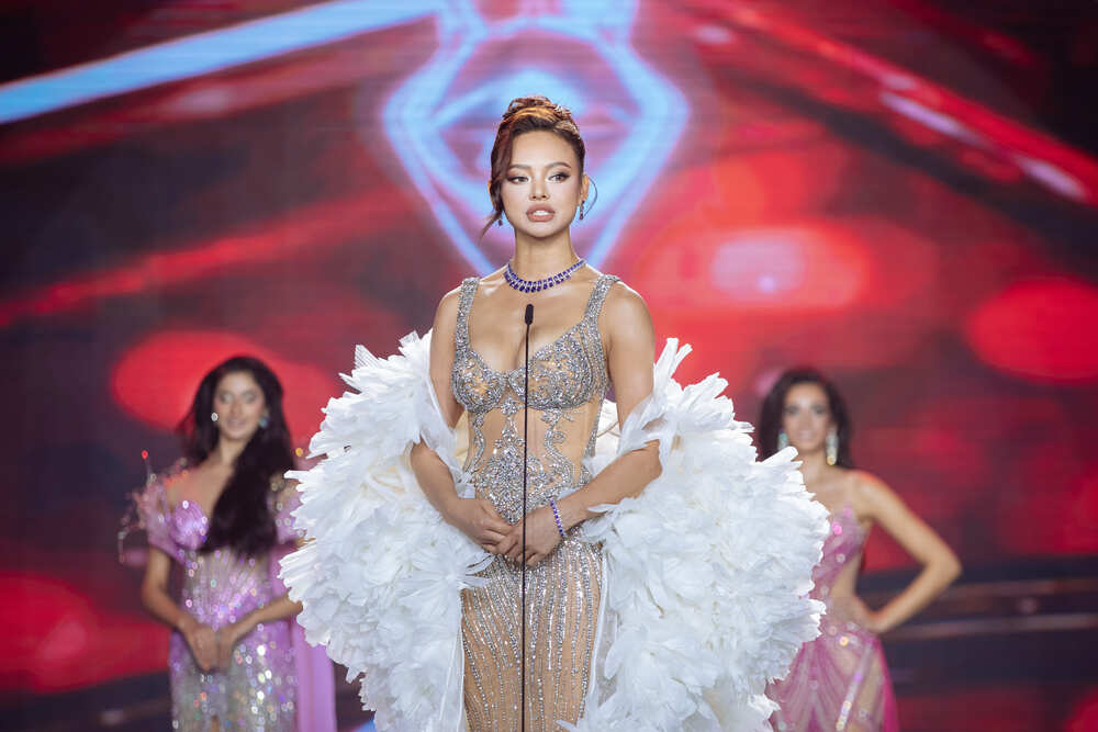 Người đẹp Venezuela đăng quang Miss Charm 2025, Mai Ngô dừng chân tiếc nuối ở Top 12 - 5