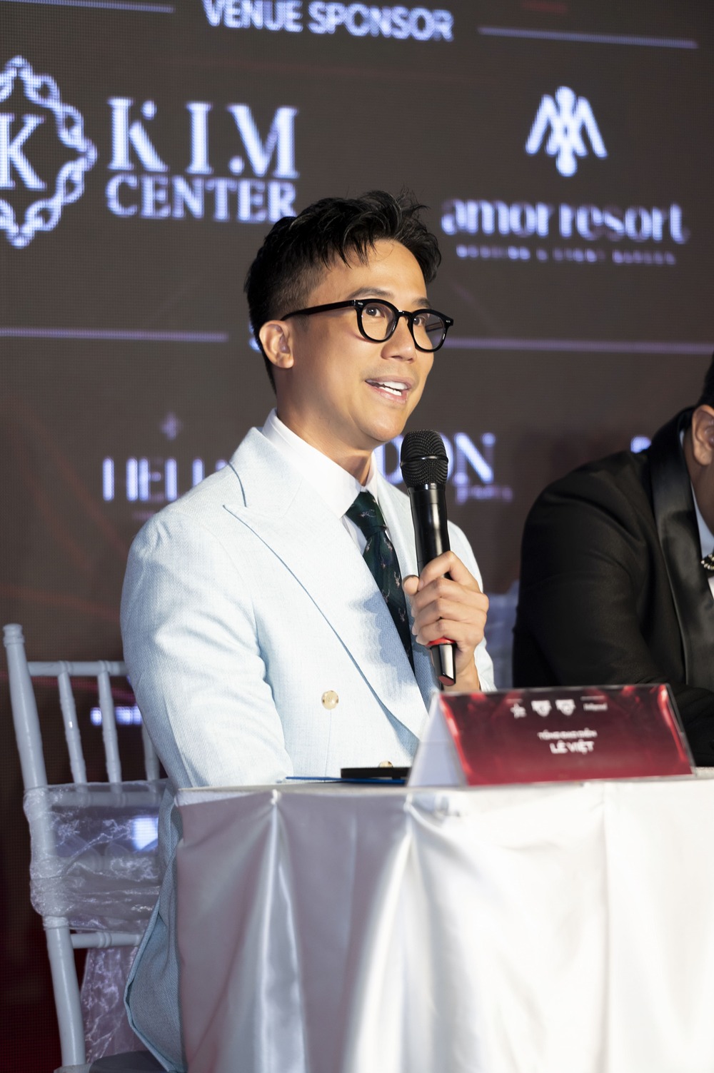 Đạo diễn Lê Việt: ‘Tôi áp lực khi dàn dựng Manhunt Vietnam’ - 2