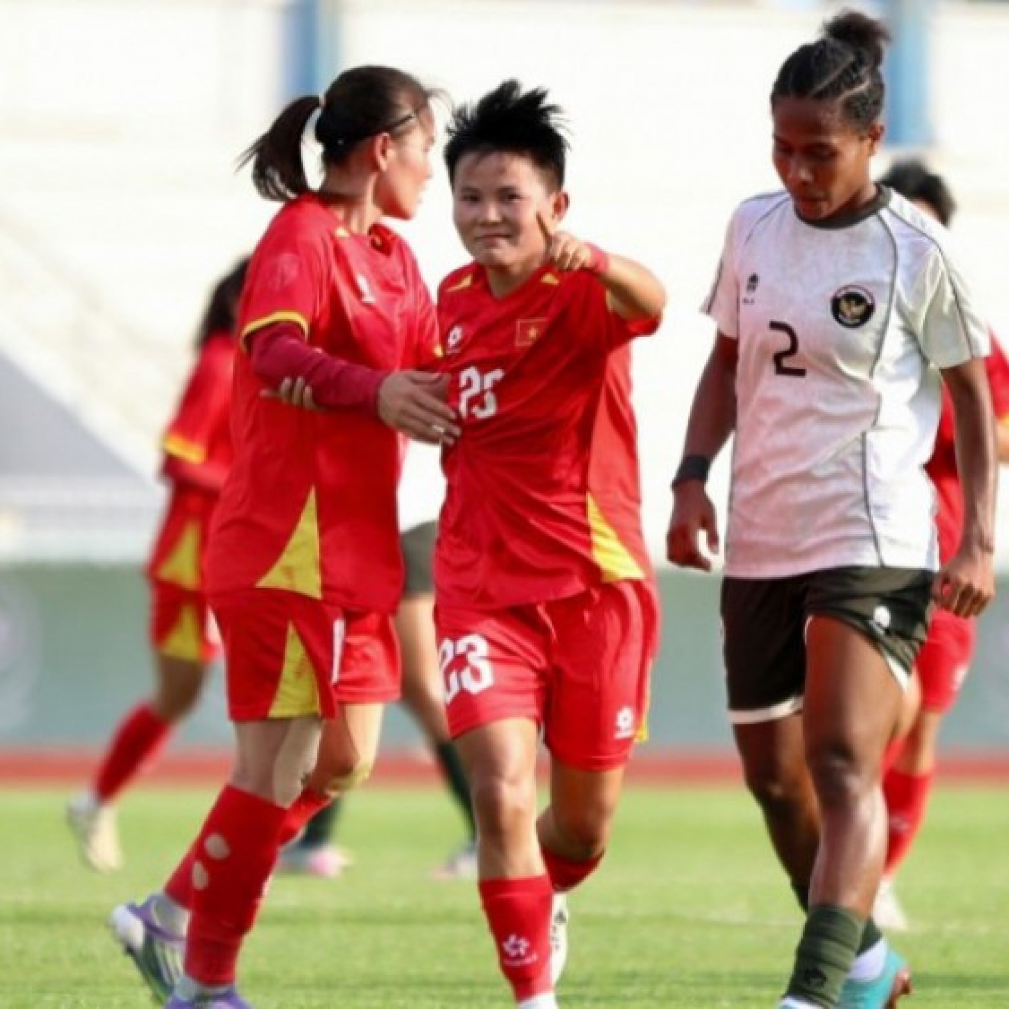  - Video bóng đá nữ Việt Nam - Indonesia: Phạt đền mở điểm, hú hồn cuối hiệp (BK SEA Games)