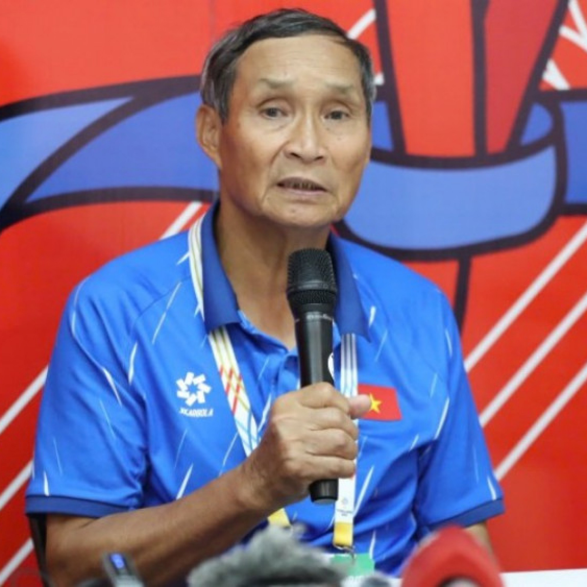  - Trực tiếp họp báo ĐT nữ Việt Nam - Indonesia: Tướng Chung nói gì về trận đấu?