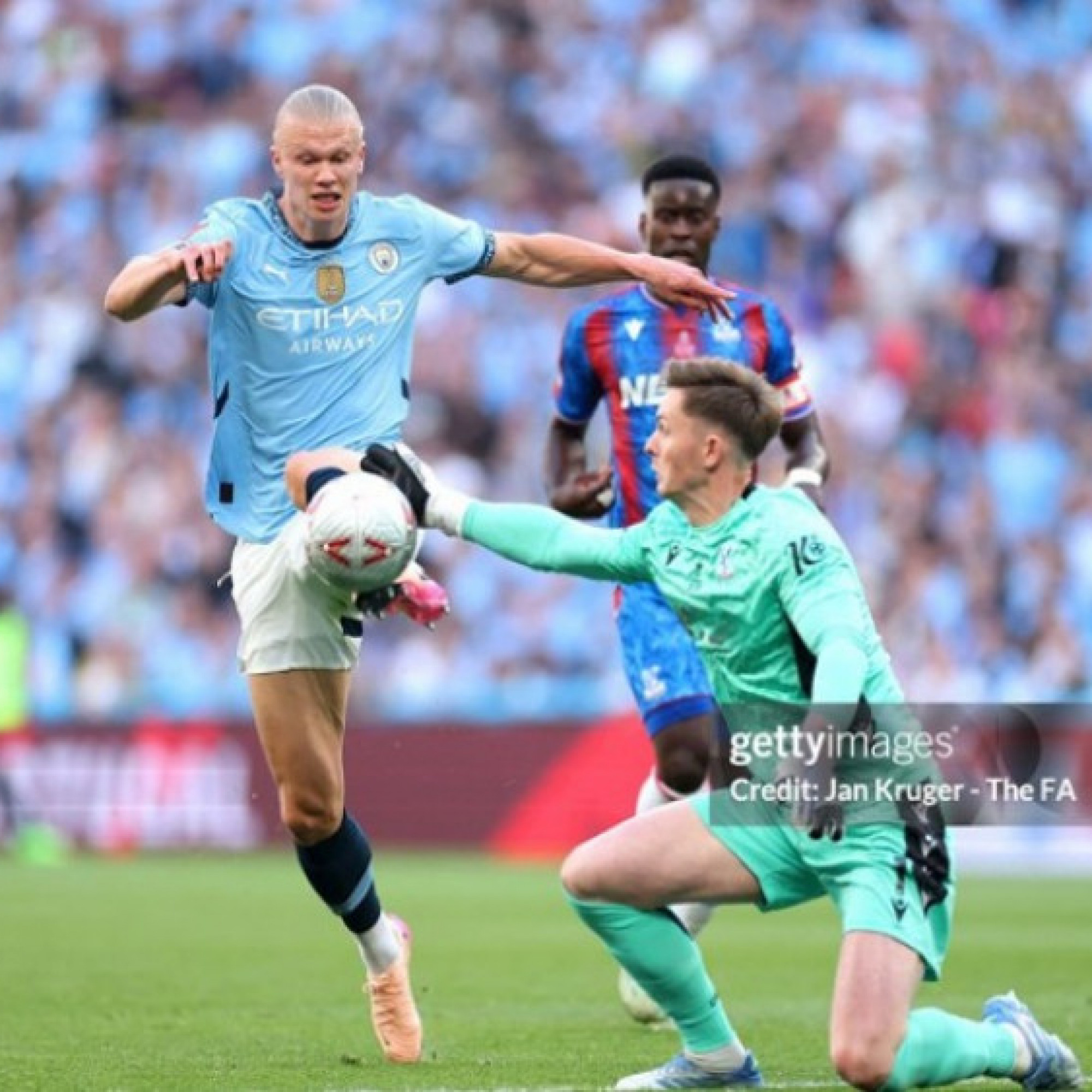  - Trực tiếp bóng đá Crystal Palace – Man City: Nóng bỏng khu trung tuyến (Ngoại hạng Anh)
