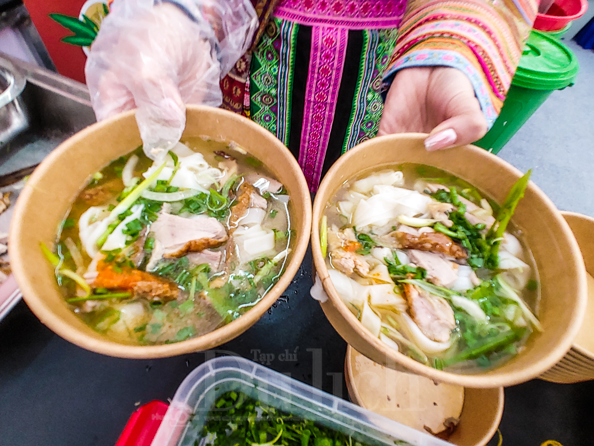 Hấp dẫn hương vị phở: Chuyến du hành ẩm thực từ núi rừng về phố thị - 6
