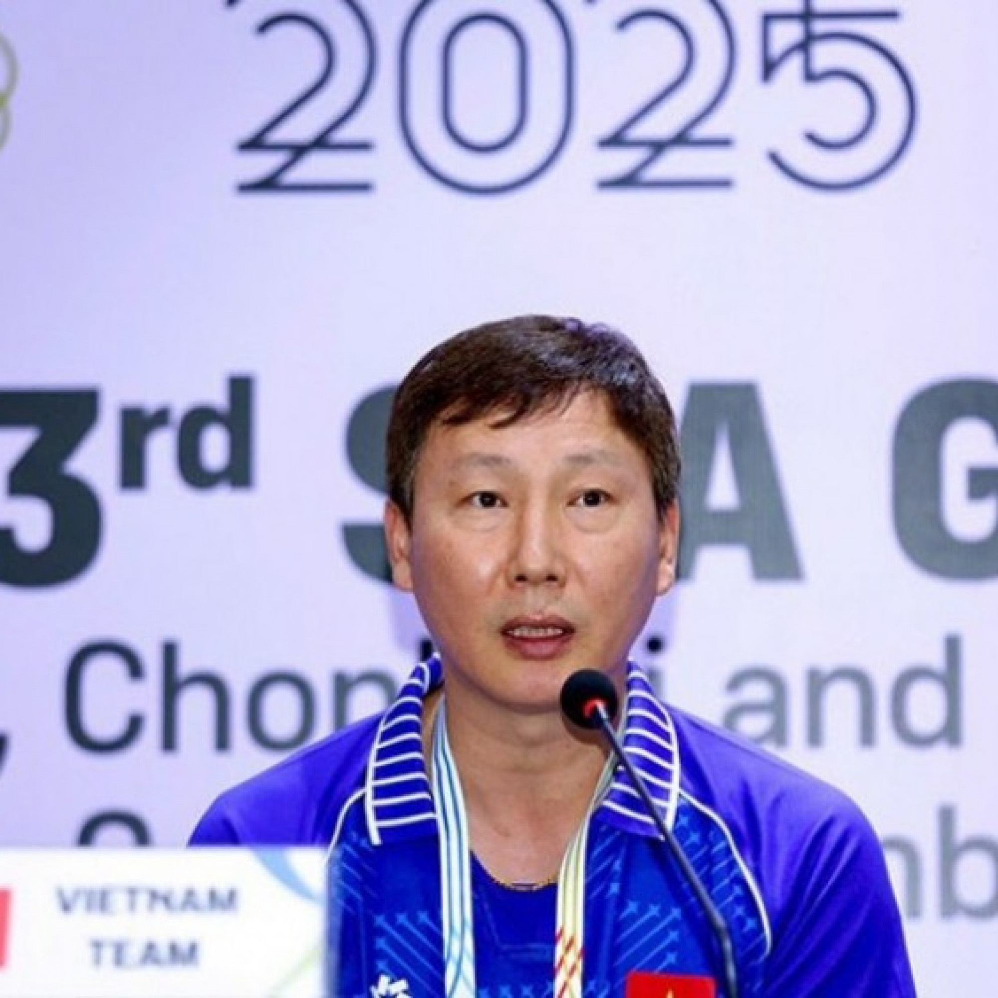  - Trực tiếp họp báo U22 Việt Nam - U22 Philippines: HLV McPherson khen ngợi 2 bàn thắng của U22 Việt Nam