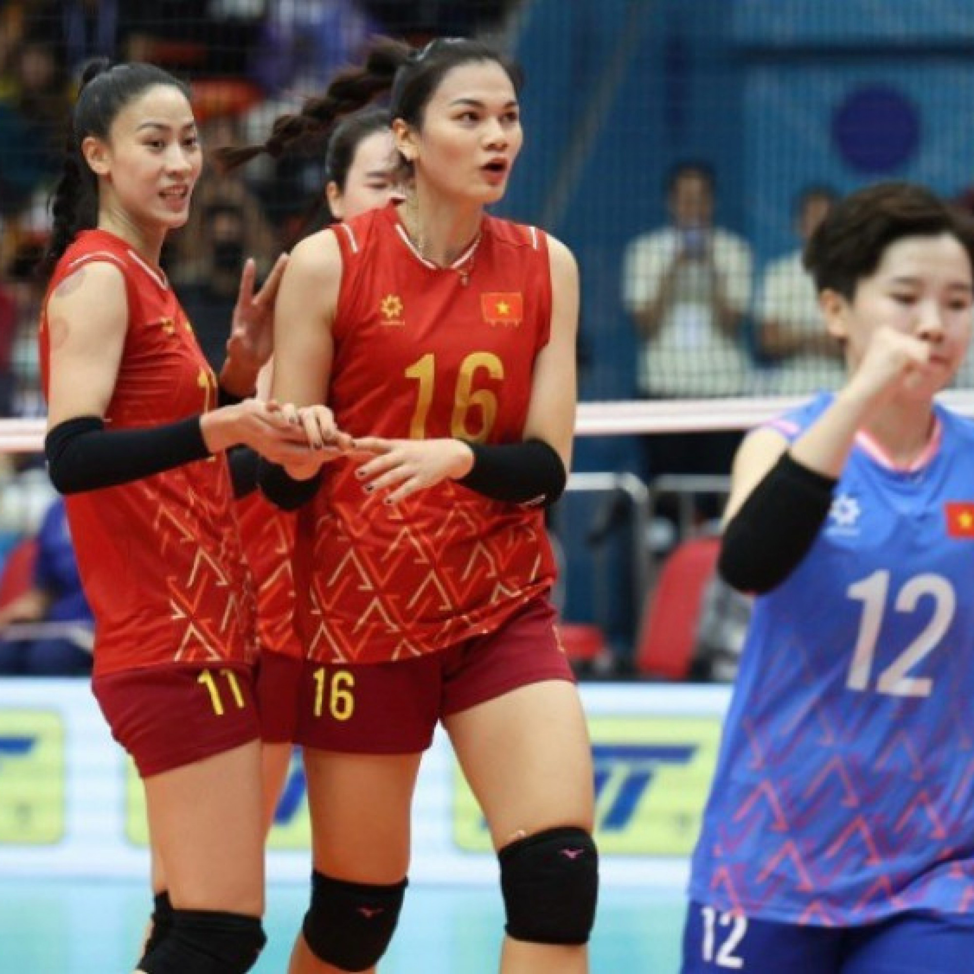  - Đỉnh cao "chân dài" bóng chuyền Việt Nam, thắng ngược Thái Lan set 4 chung kết SEA Games