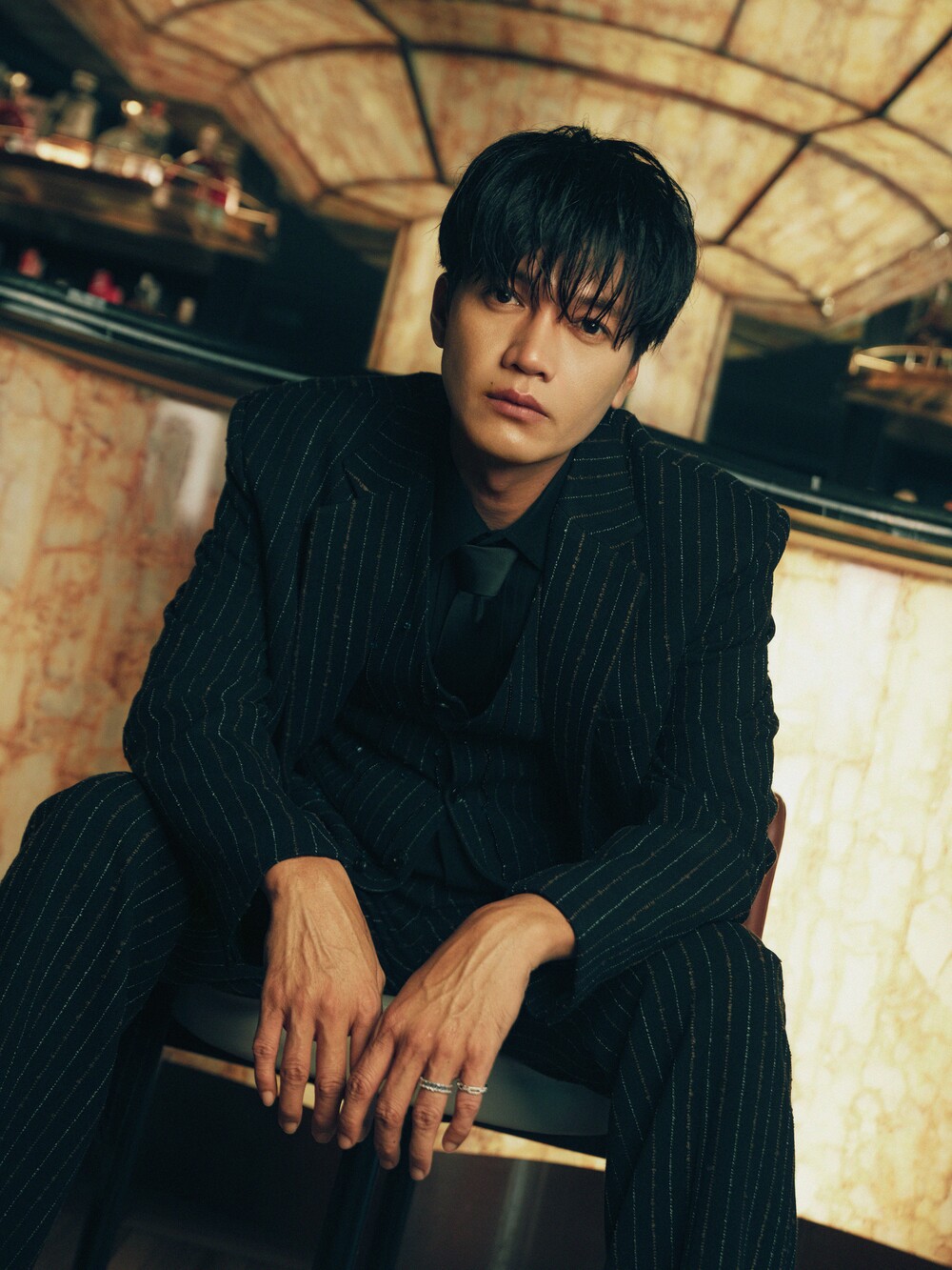 Truy Tìm Long Diên Hương cán mốc 200 tỷ, Quang Tuấn lập thành tích đóng 3 phim trăm tỷ trong năm - 2