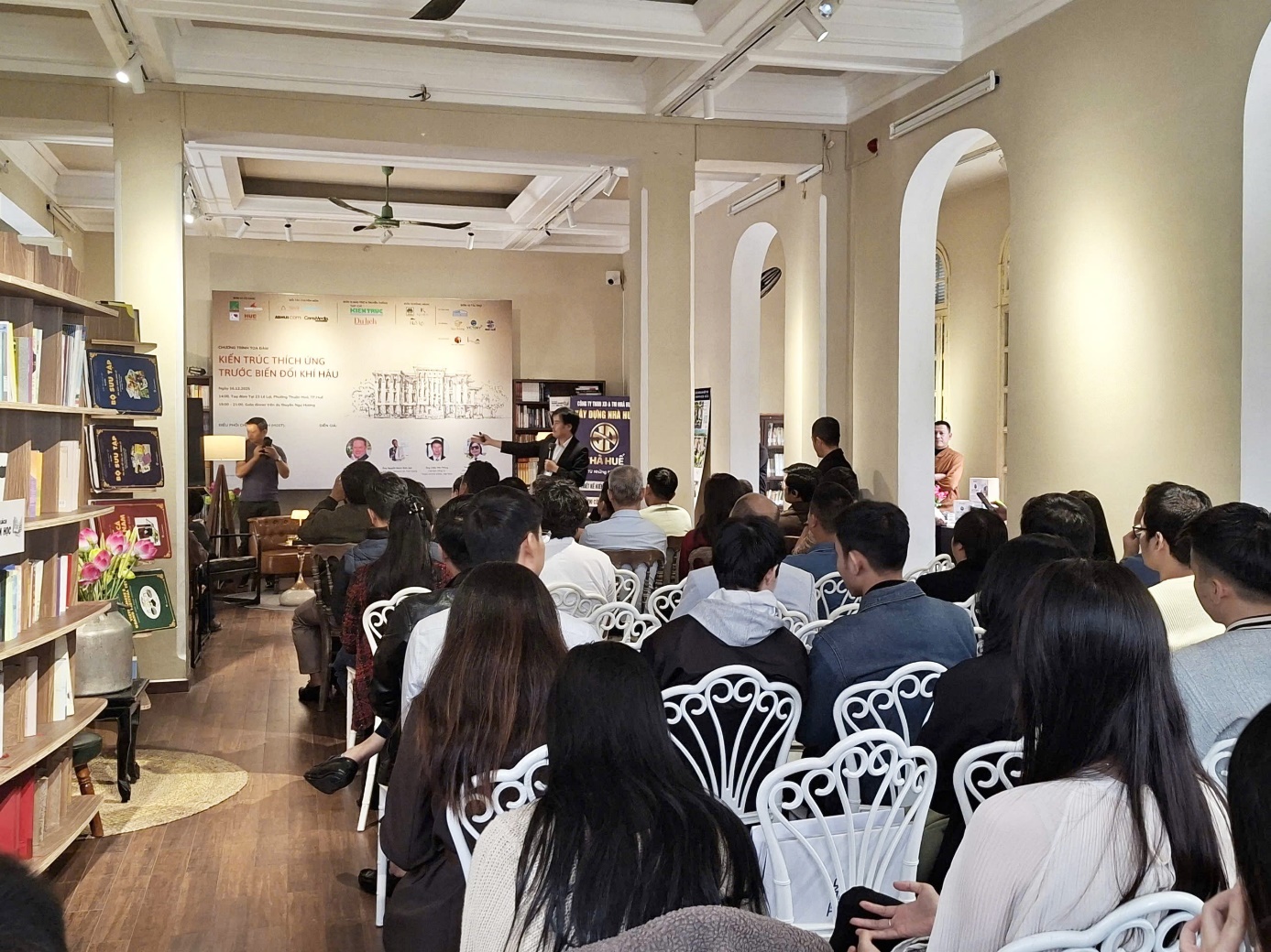 Kiến trúc thích ứng trước biến đổi khí hậu - 1