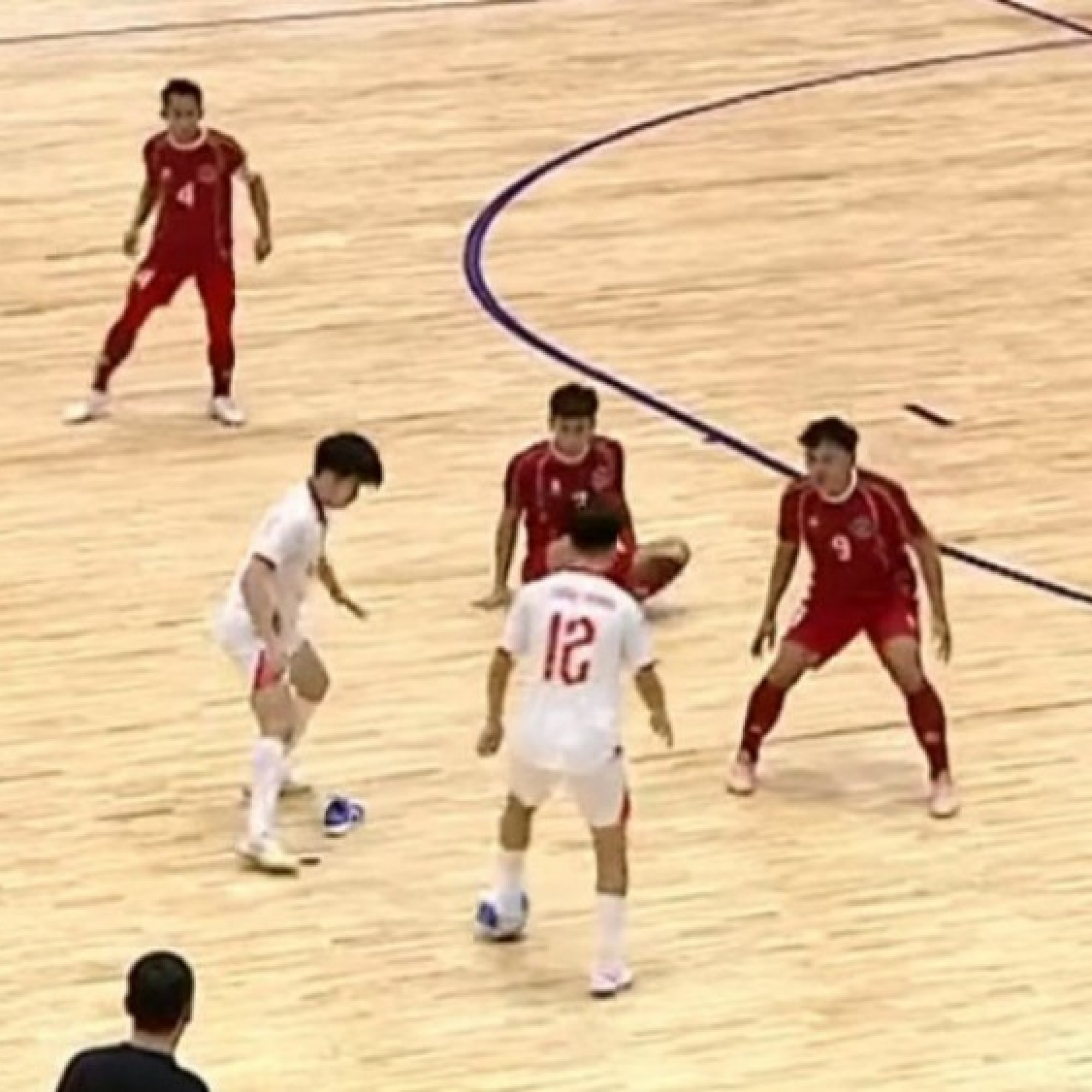  - Video bóng đá futsal ĐT Việt Nam - Indonesia: Mở điểm đẹp mắt, hoan hô "người nhện" (SEA Games)