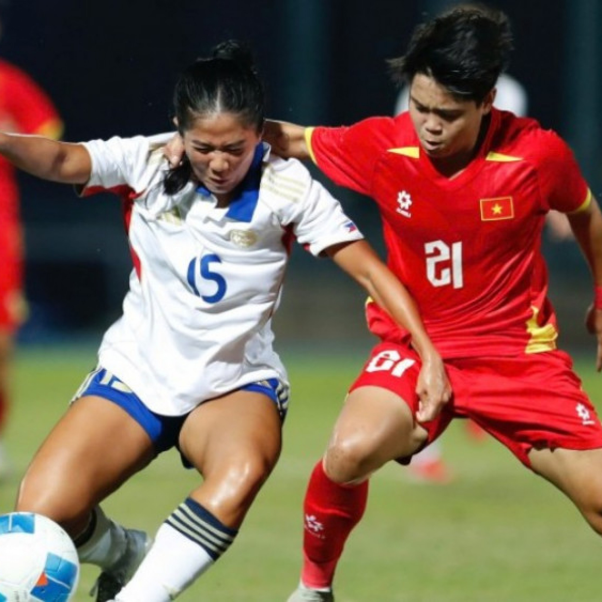  - Rực lửa chung kết bóng đá nữ SEA Games: Những chiến binh áo đỏ vượt gian khó