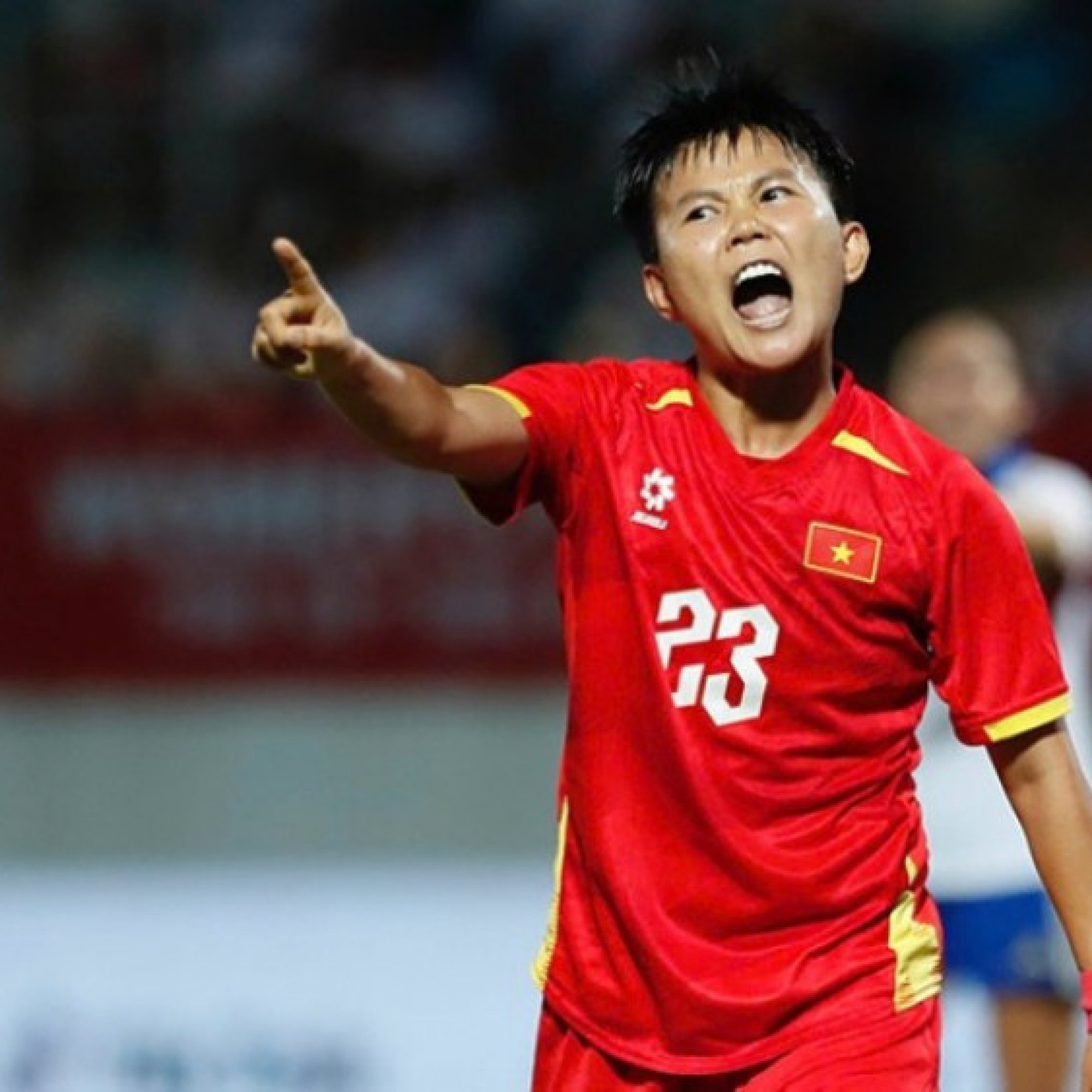  - Tình huống hot ĐT nữ Việt Nam - Philippines: Bích Thùy mất oan bàn thắng, trọng tài xử ép