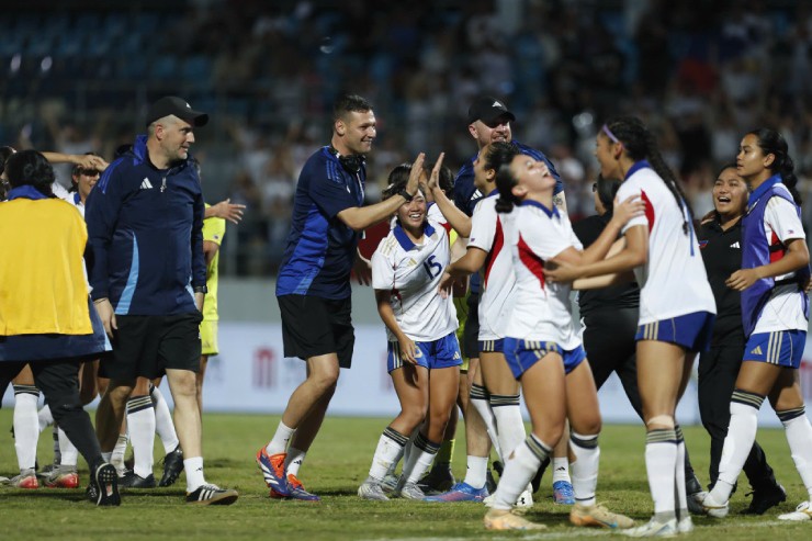 ĐT nữ Việt Nam khóc hết nước mắt, Philippines vỡ òa HCV SEA Games lịch sử - 15