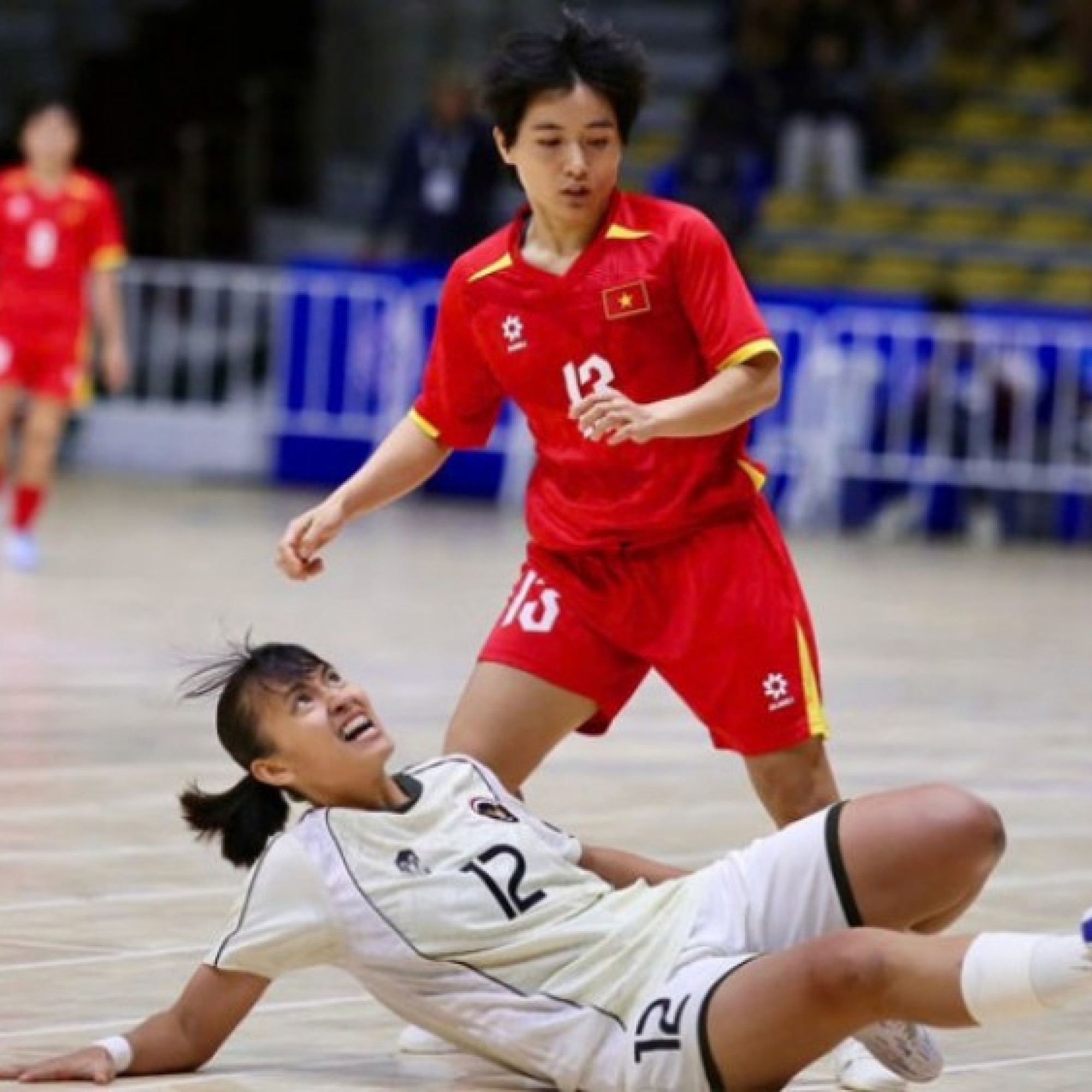  - Video bóng đá futsal nữ Việt Nam - Indonesia: 5 bàn đỉnh cao, đoạt HCV rực rỡ (Chung kết SEA Games)