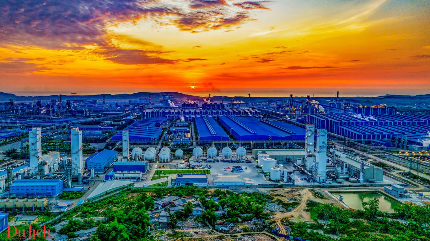 khoi cong xay dung nha may san xuat ray va thep dac biet hon 10.000 ty dong - 3