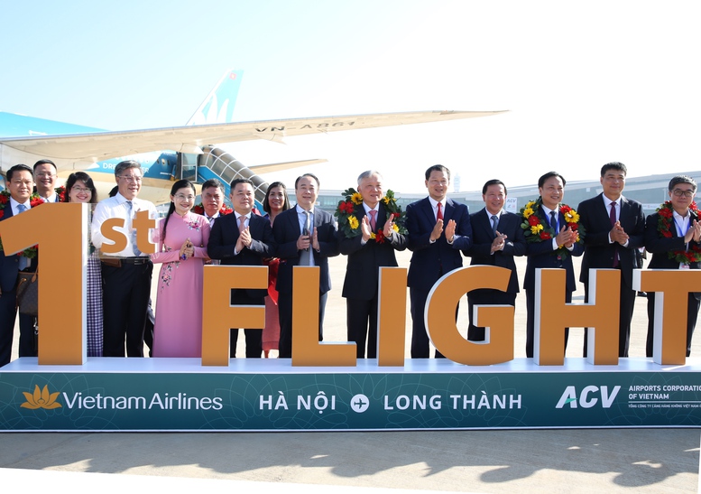 Sân bay Long Thành đón chuyến bay đầu tiên, về đích sớm một năm - 3