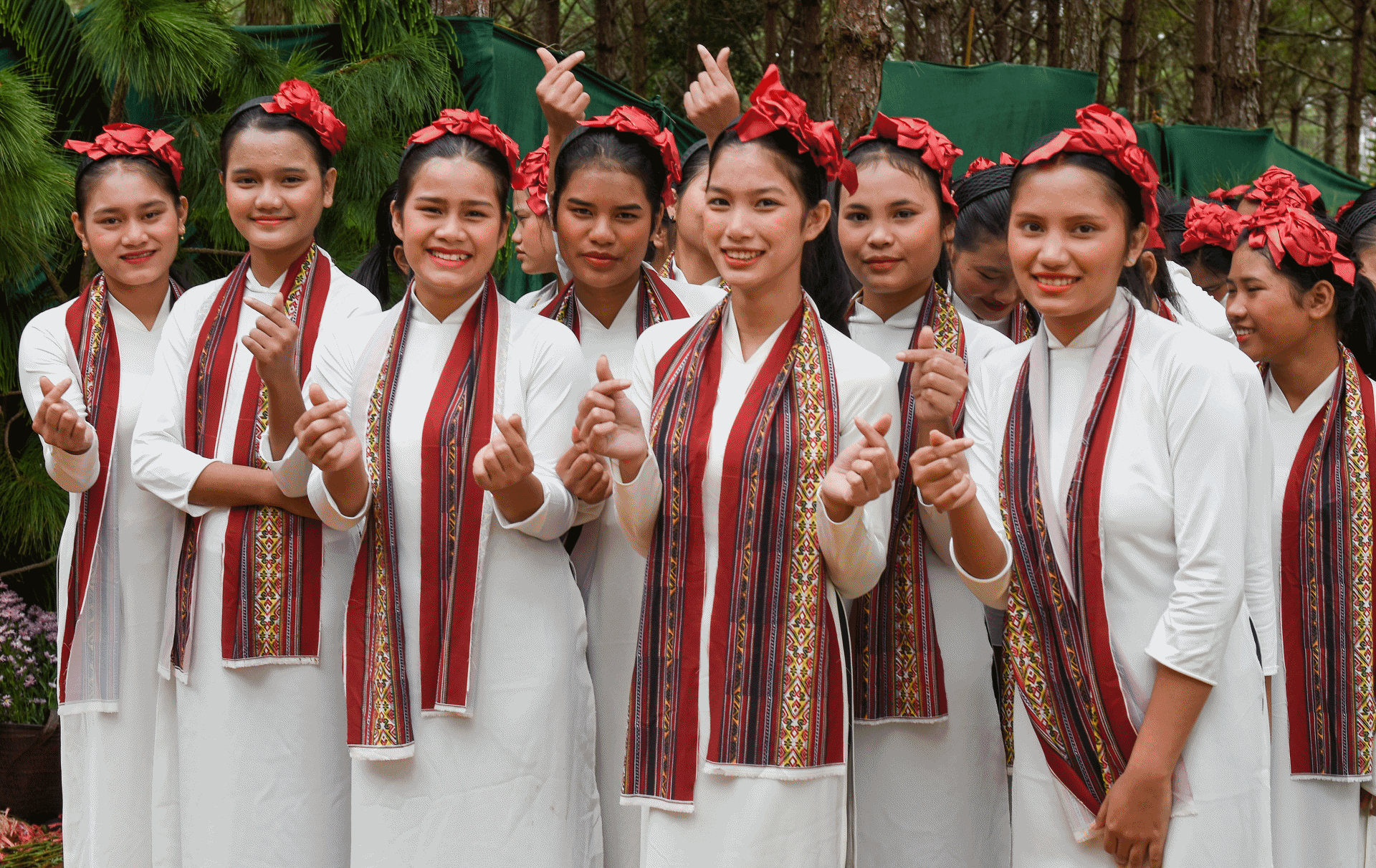 Từ vườn cà phê đầu tiên đến hạt cà phê đặc sản: Một hành trình của 'công' và 'nghệ' - 8