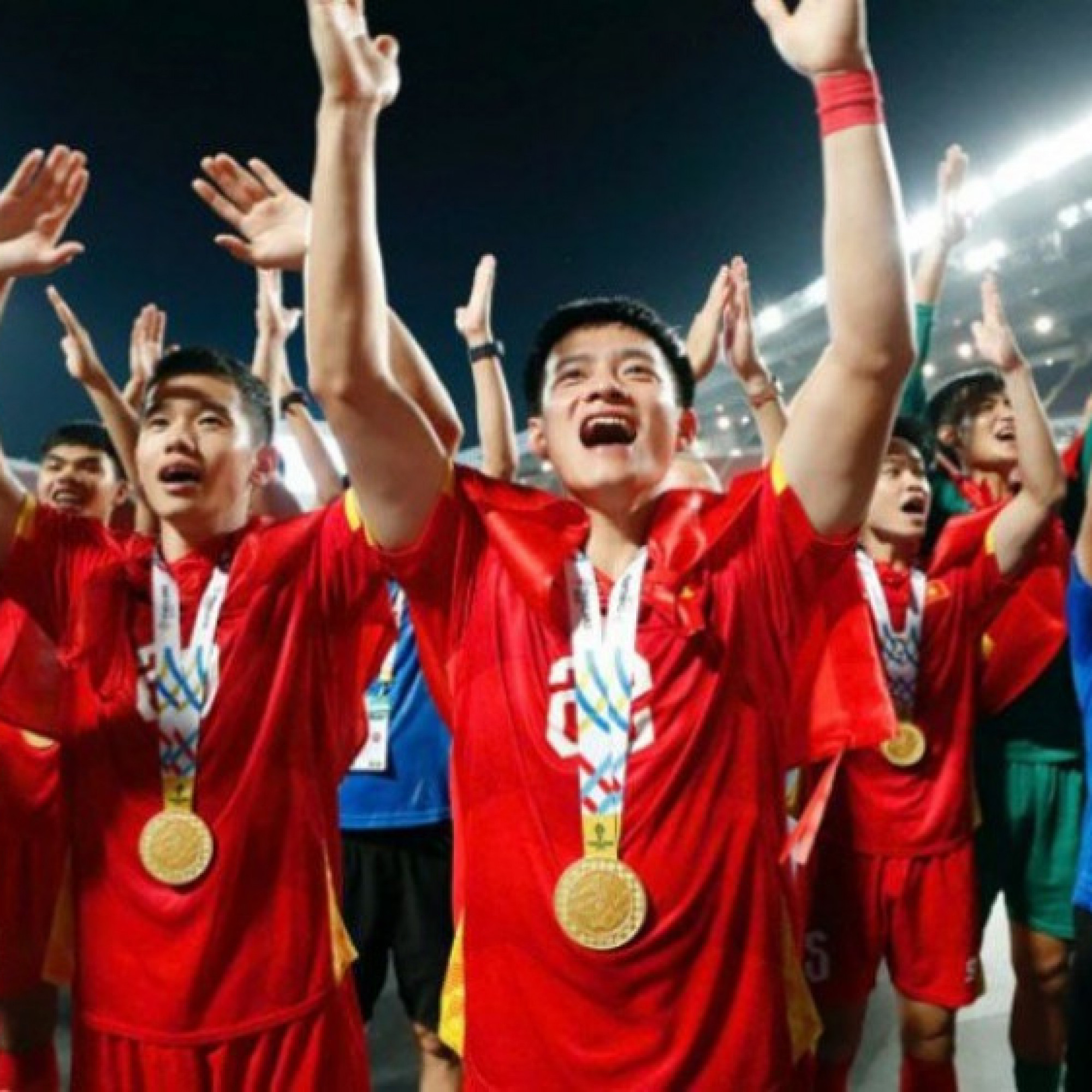  - U22 Việt Nam vô địch SEA Games, báo Indonesia lo lắng về bóng đá nước nhà