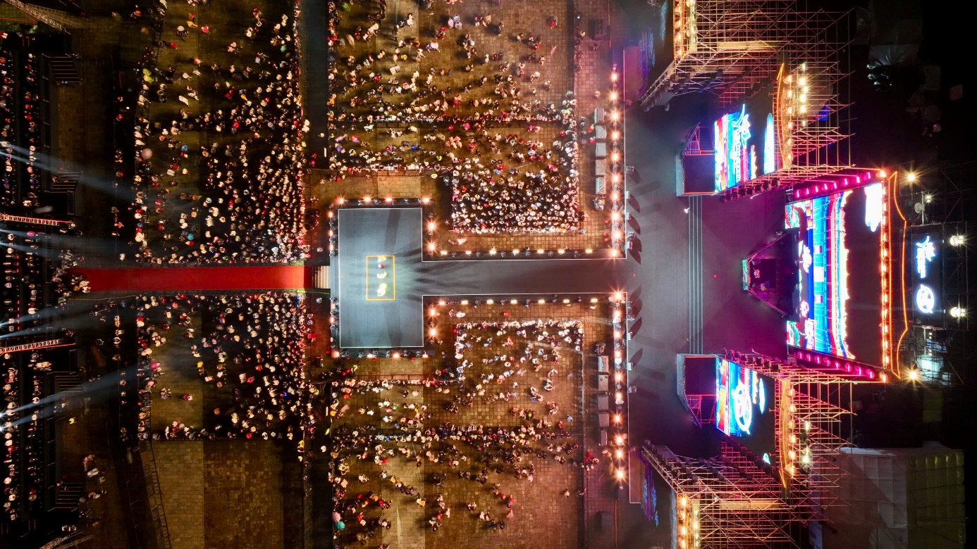 Ấn tượng đêm bế mạc Năm Du lịch quốc gia - Huế 2025 - 6