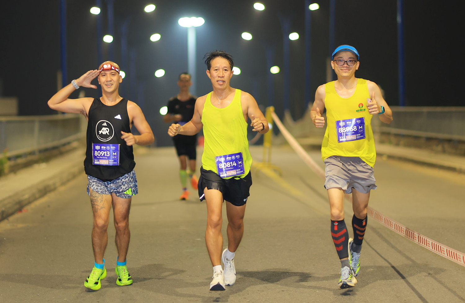Hơn 10.000 người tham gia giải Marathon quốc tế Di sản Cần Thơ 2025 - 3