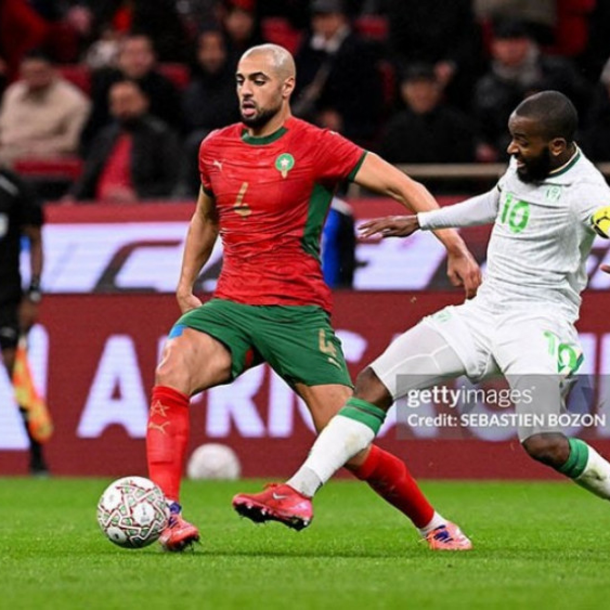  - Video bóng đá Morocco - Comoros: Hậu vệ MU kiến tạo cho sao Real, chiến quả ấn tượng (CAN 2025)