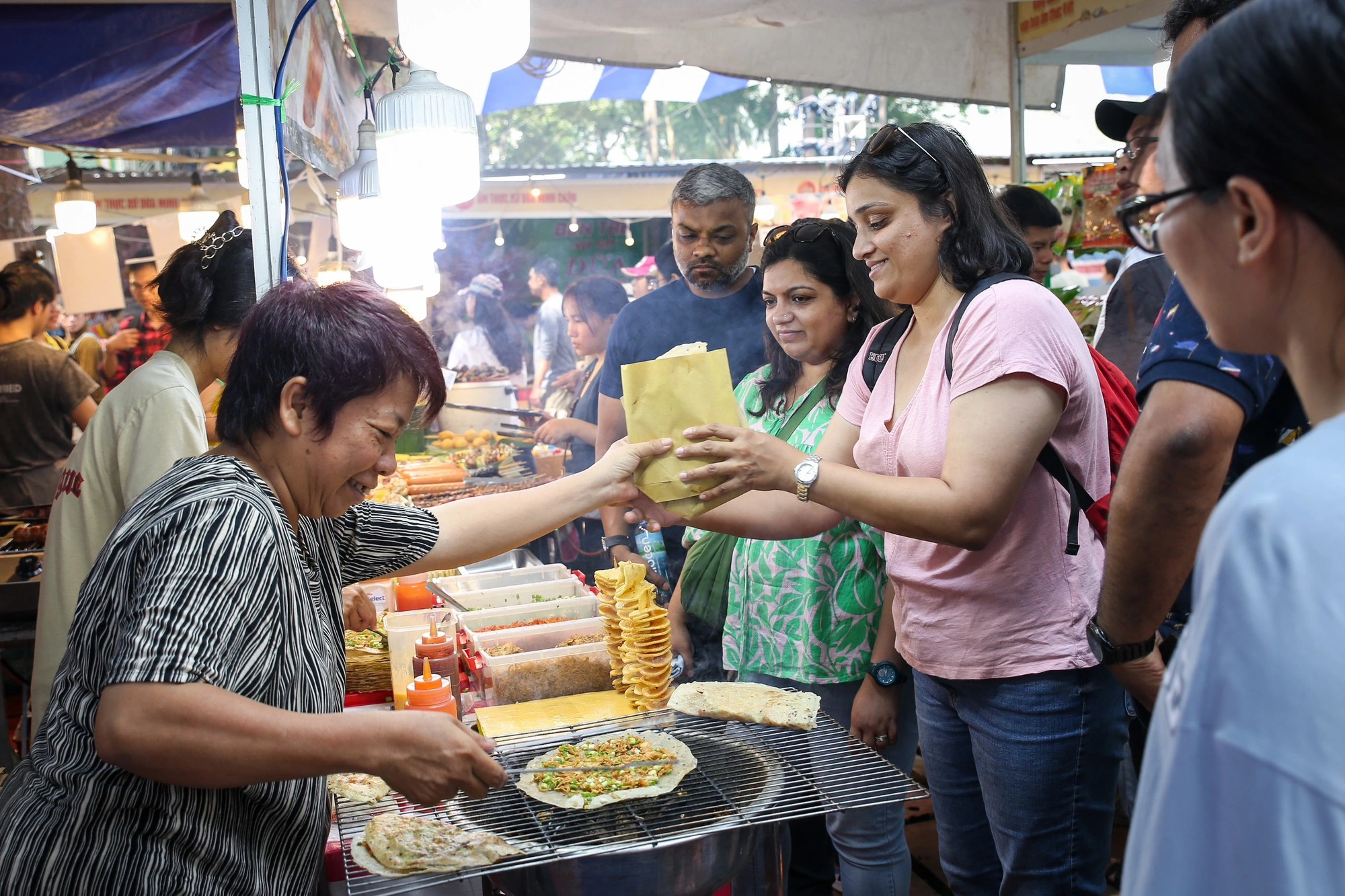 tp.hcm truoc co hoi tro thanh thu phu am thuc dong nam a - 7