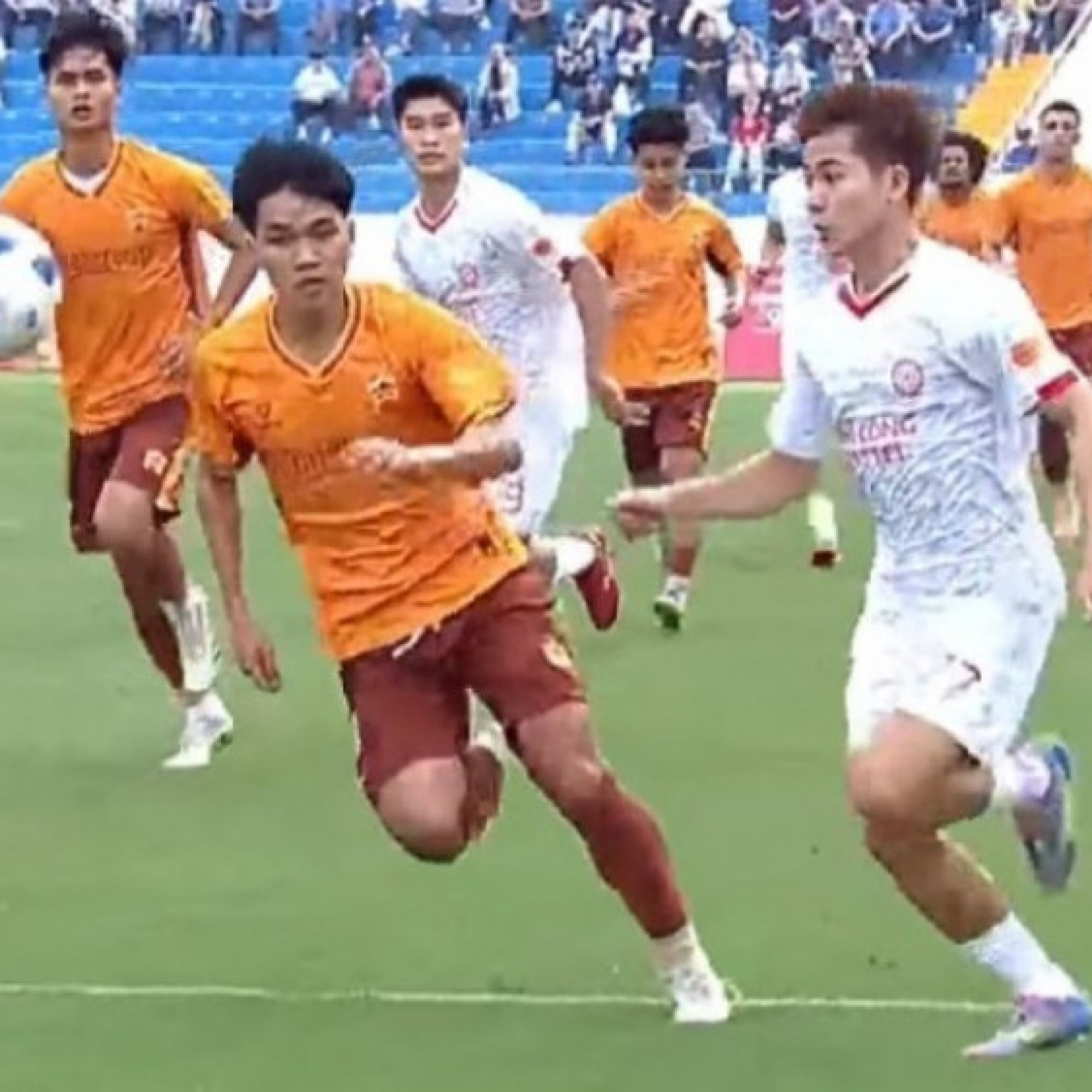  - Sao Việt kiều góp công lớn giúp Thể Công Viettel có lợi thế trước HAGL (Cúp Tứ hùng)