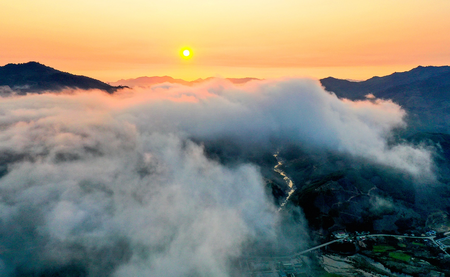 son tay thuong lien ket ‘4 nha’ danh thuc tiem nang, phat trien ben vung - 1