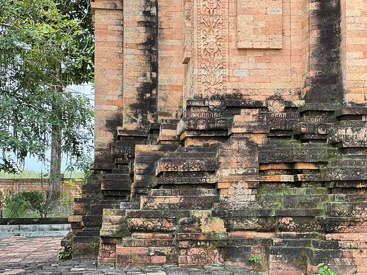 Đến tháp cổ Chót Mạt khám phá nền văn hóa Óc Eo - 5