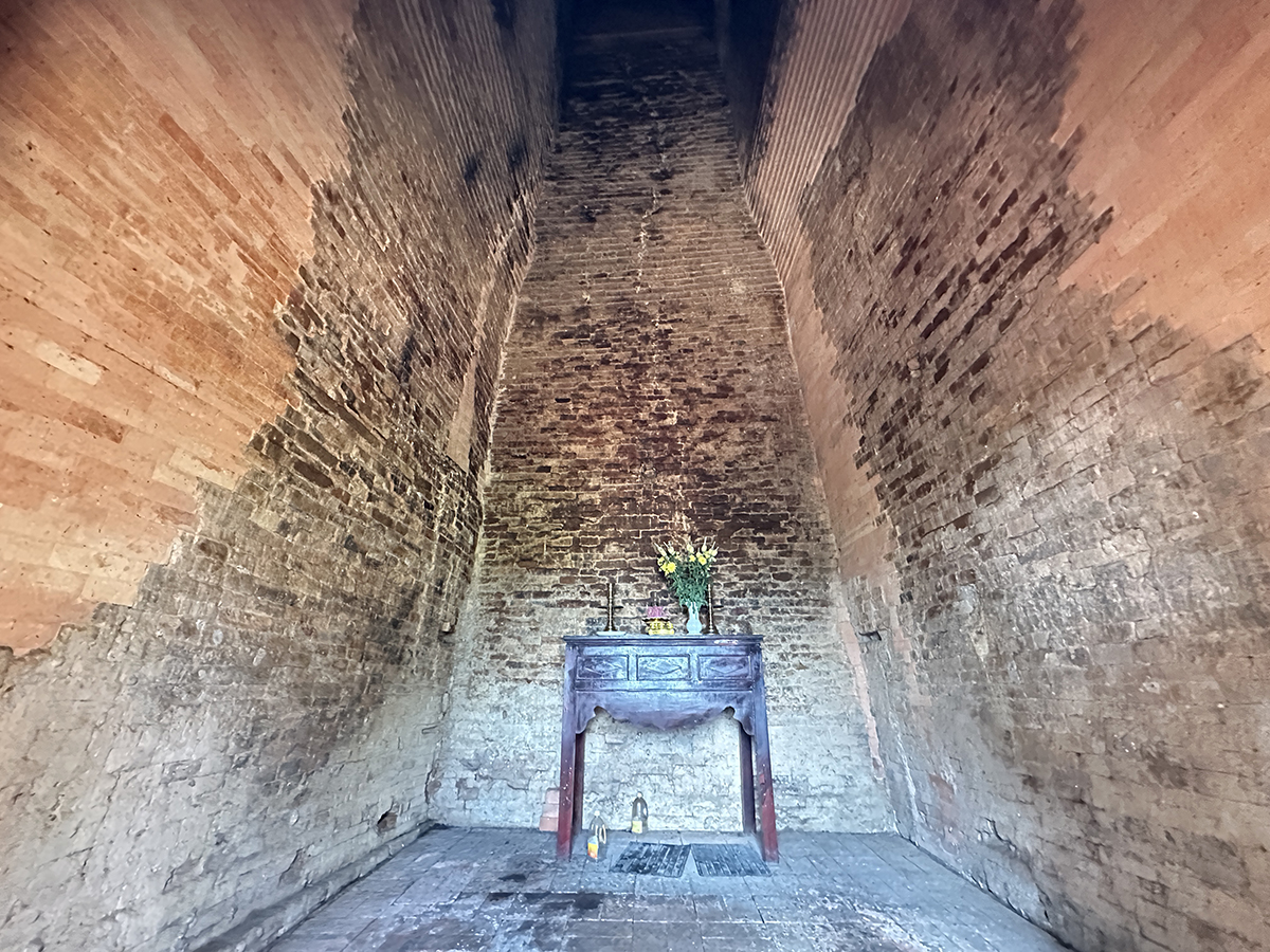 Đến tháp cổ Chót Mạt khám phá nền văn hóa Óc Eo - 7