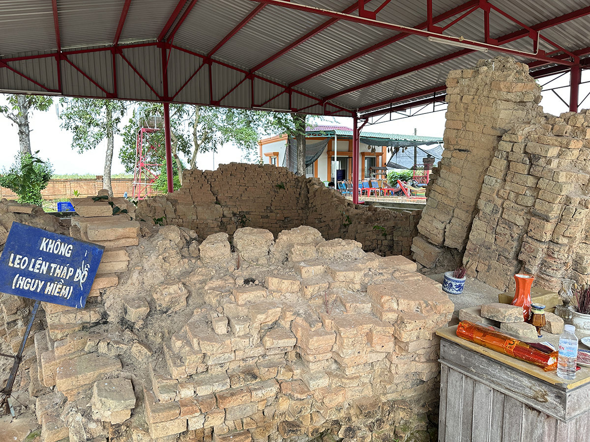 Đến tháp cổ Chót Mạt khám phá nền văn hóa Óc Eo - 8