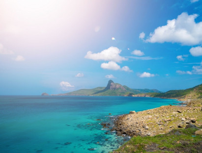 Chuyển động - TP.HCM đề xuất xây cáp treo sân bay Cỏ Ống để bảo vệ rừng Côn Đảo