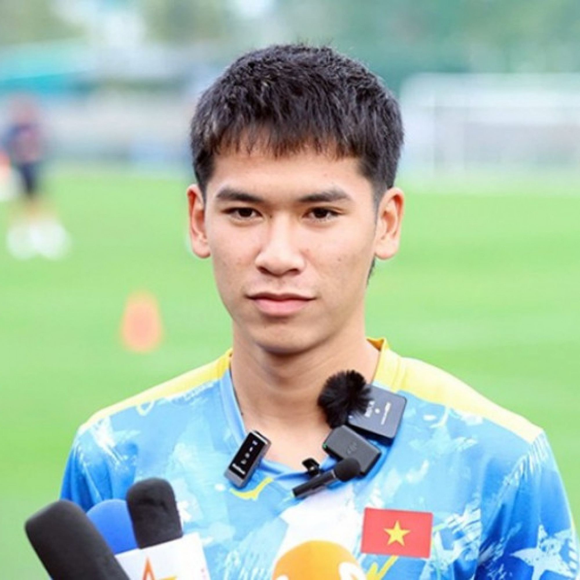  - Người hùng SEA Games mang nem chua đi đá U23 châu Á, mong được gặp Ronaldo