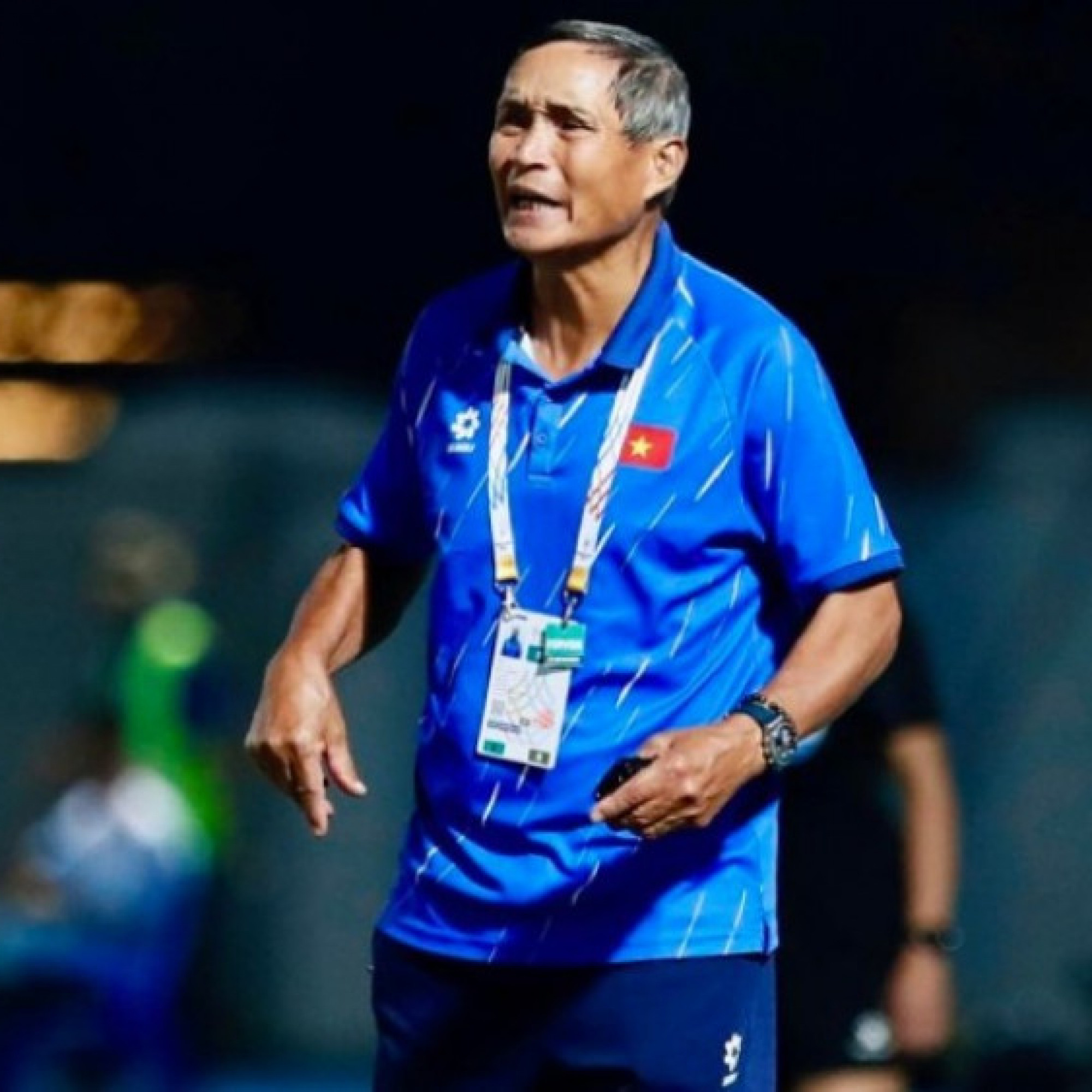  - HLV Mai Đức Chung tiếp tục dẫn dắt ĐT nữ Việt Nam, dập tắt tin đồn chia tay