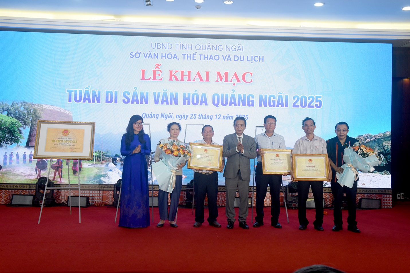 tuan di san van hoa quang ngai: ket noi di san - viet tiep tuong lai - 12