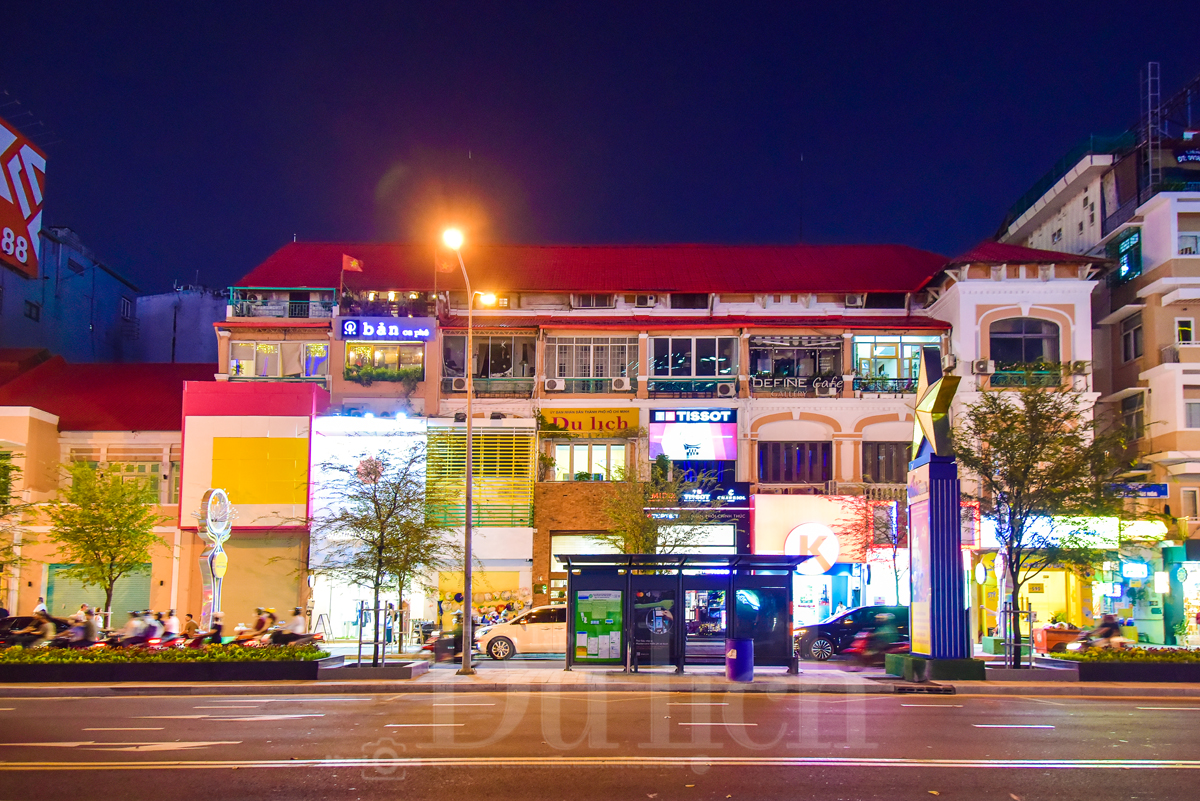 Đại lộ Lê Lợi ‘thay áo’ - Nét duyên cổ điển giữa lòng Sài Gòn đón Xuân sang - 18