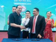 Ông Chung Tấn Cường tiếp tục làm Chủ tịch Hiệp hội Nhựa TP.HCM