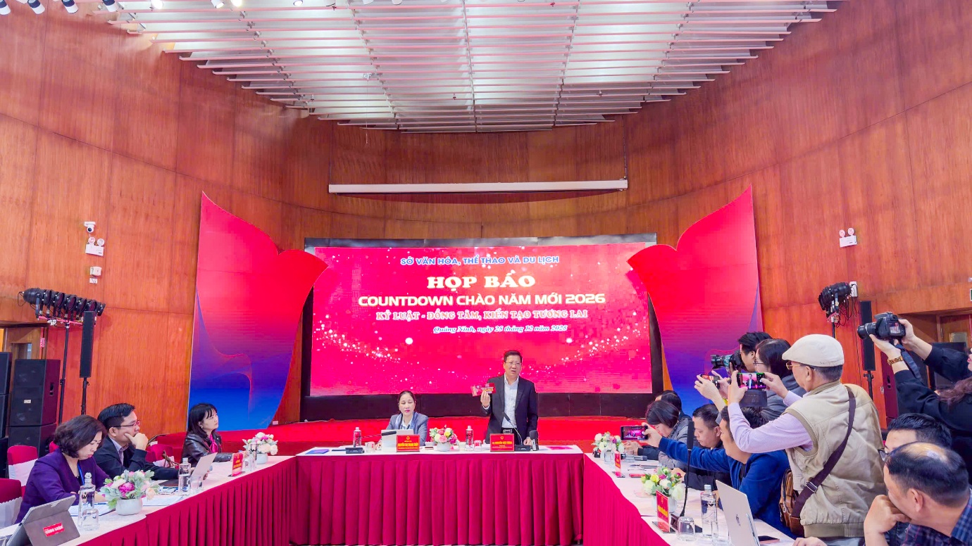 Quảng Ninh phát hành vé miễn phí chương trình Countdown Chào năm mới 2026 - 1