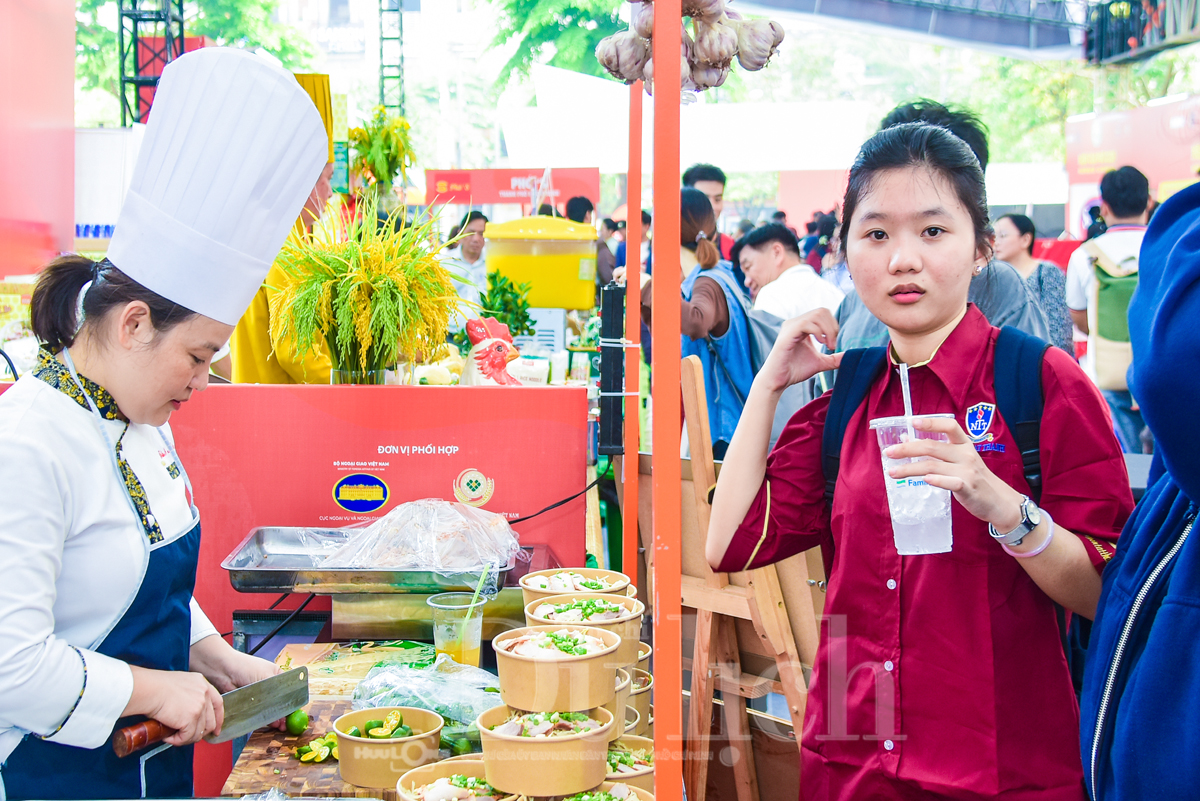 Đánh thức ‘huyền thoại’ Quế Sơn - Bản giao hưởng độc bản từ những tấm lưới sắn tinh khôi - 11