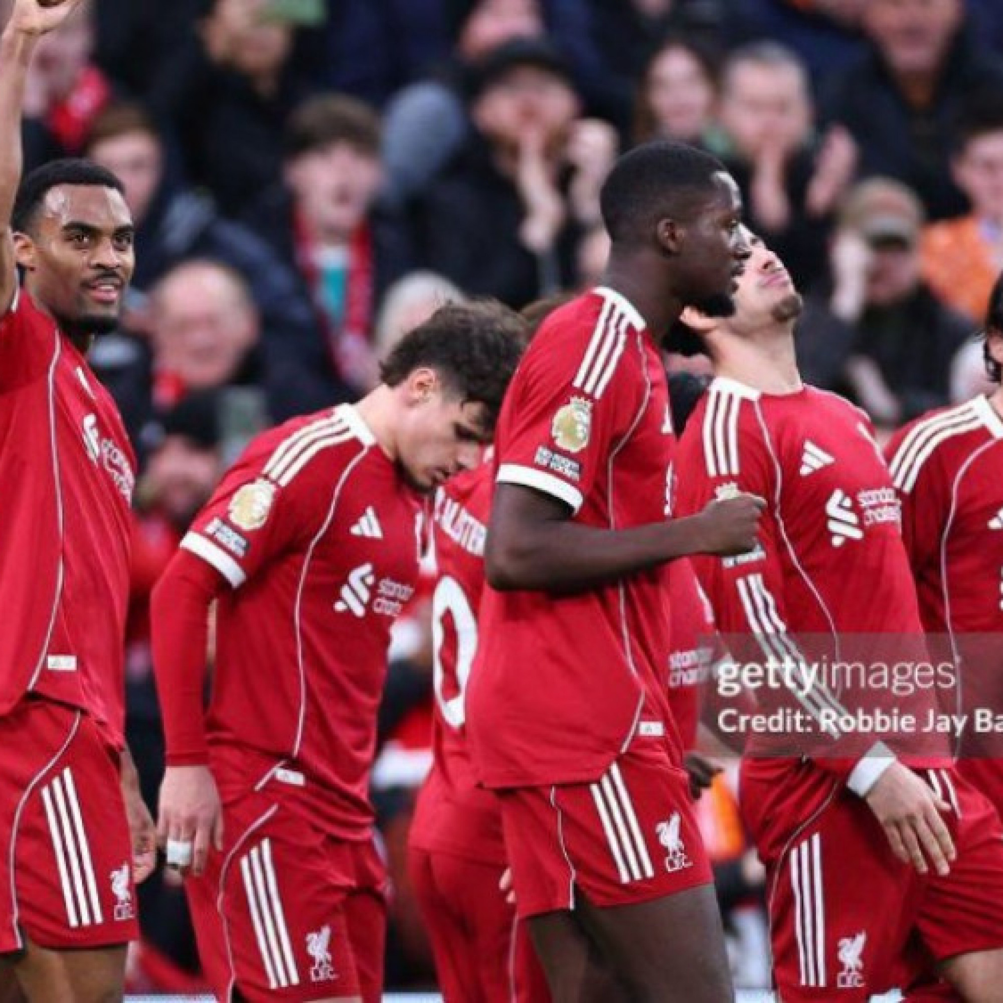  - Trực tiếp bóng đá Liverpool - Wolves: "Bầy sói" ghi bàn, diễn biến hấp dẫn (Ngoại hạng Anh)