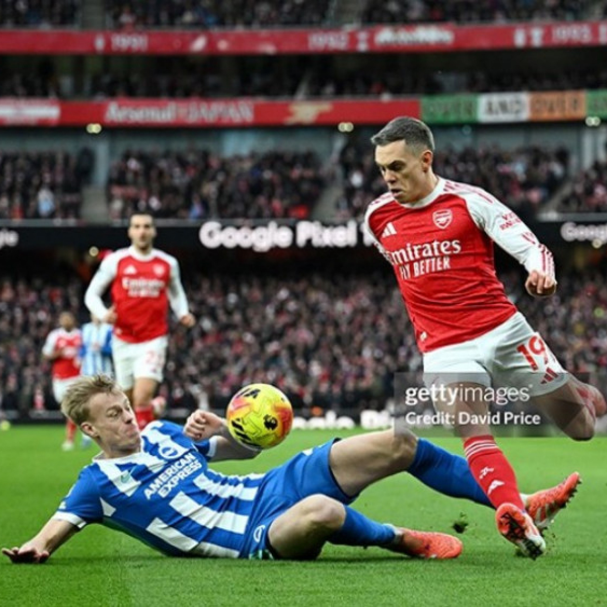  - Kết quả bóng đá Arsenal - Brighton: Siêu phẩm Odegaard, đòi lại ngôi đầu (Ngoại hạng Anh)