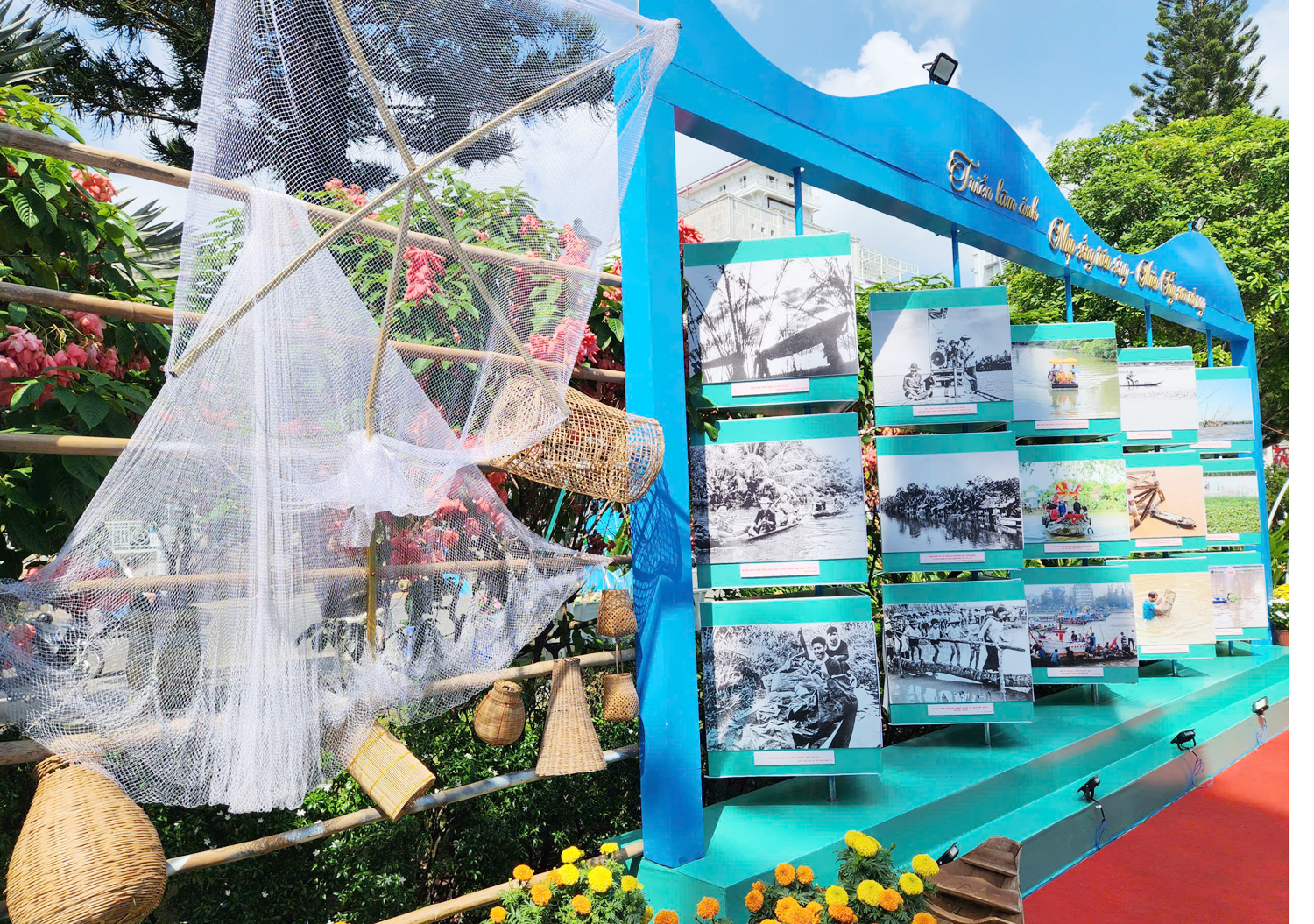 Du khách thưởng ngoạn ‘mạch nguồn’ nuôi dưỡng tâm hồn và cuộc sống của người dân miền Tây - 9