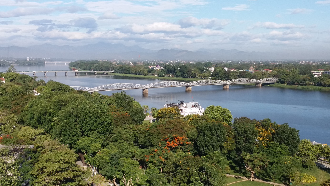 Điểm lại 10 sự kiện nổi bật của Huế trong năm 2025 - 1