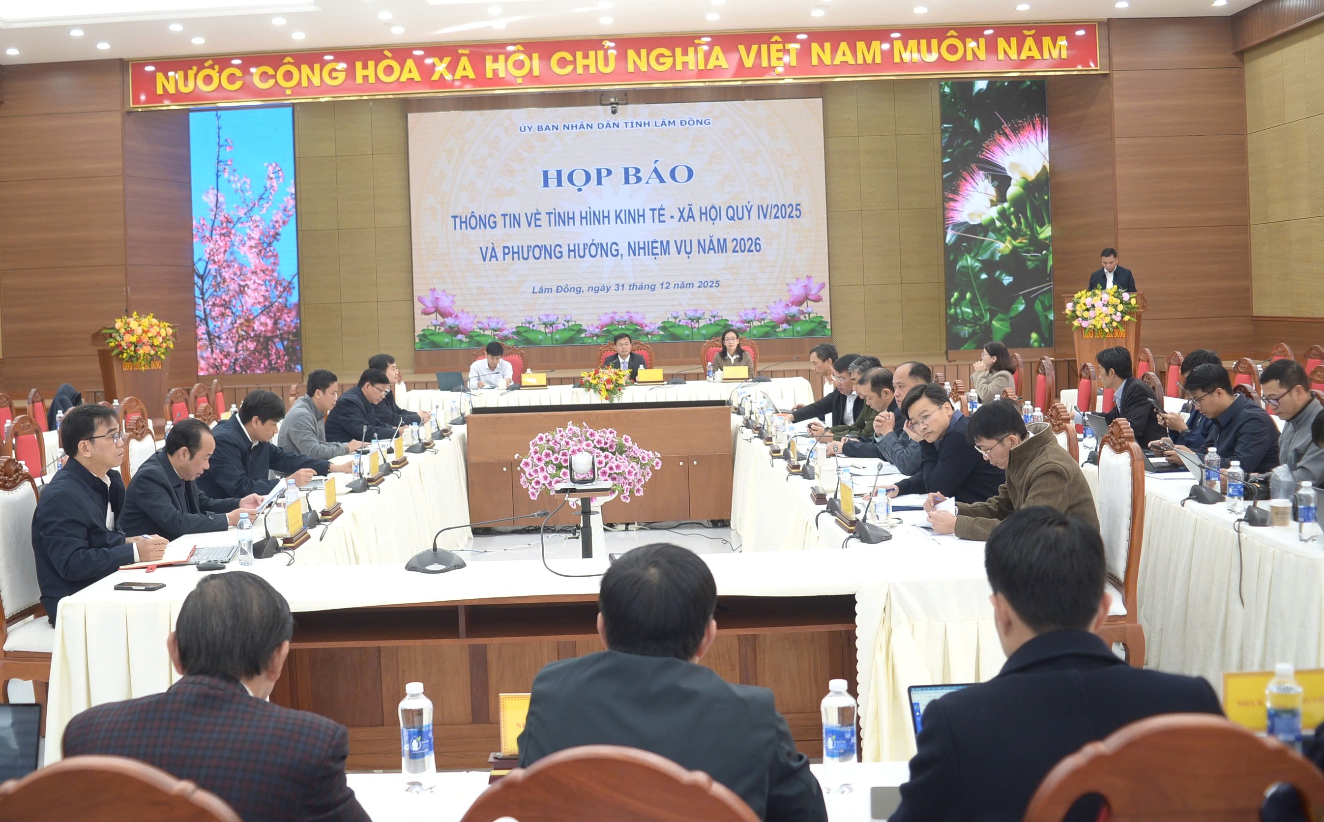 Lâm Đồng đón hơn 20 triệu lượt khách năm 2025 - 1