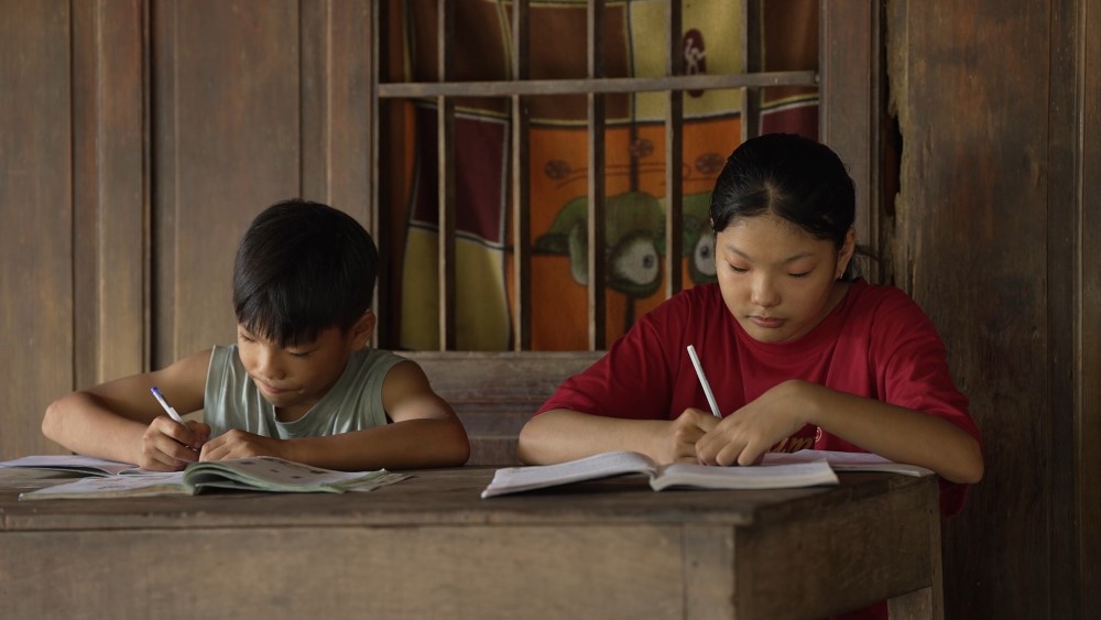 Ngọc Hân xúc động, Đỗ Kim Phúc khâm phục trước nghị lực của em nhỏ mồ côi - 8