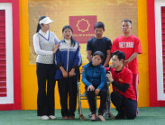 Ngọc Hân xúc động, Đỗ Kim Phúc khâm phục trước nghị lực của em nhỏ mồ côi